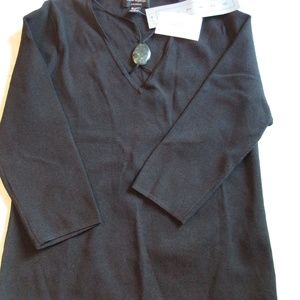 NWT Cable & Gauge BLACK Stretch Knit Top PL